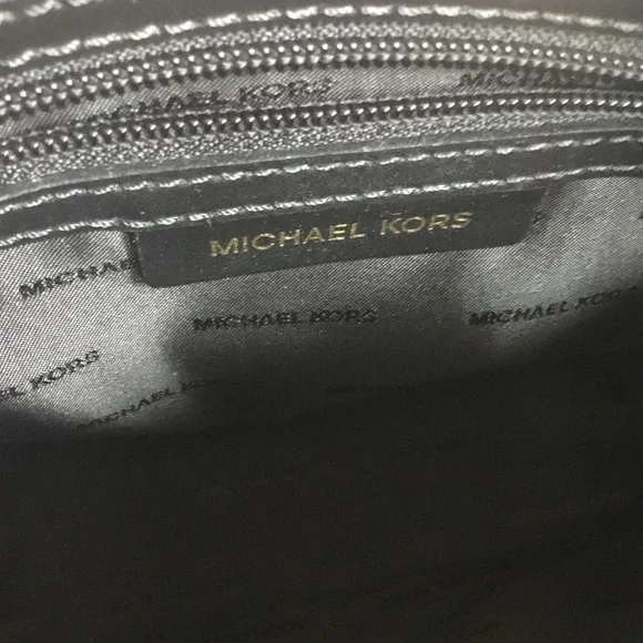 Michael Michael Kors Ginny Leopard Print Medium Calf Hair Bag - Picture 13 of 16